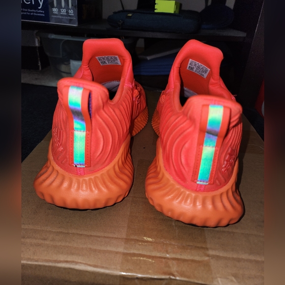 Men's Adidas Alphabounce sz 9.5 - Picture 9 of 14